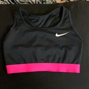 Nike racer back sports bra